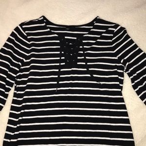 Stripe half sleeve shirt